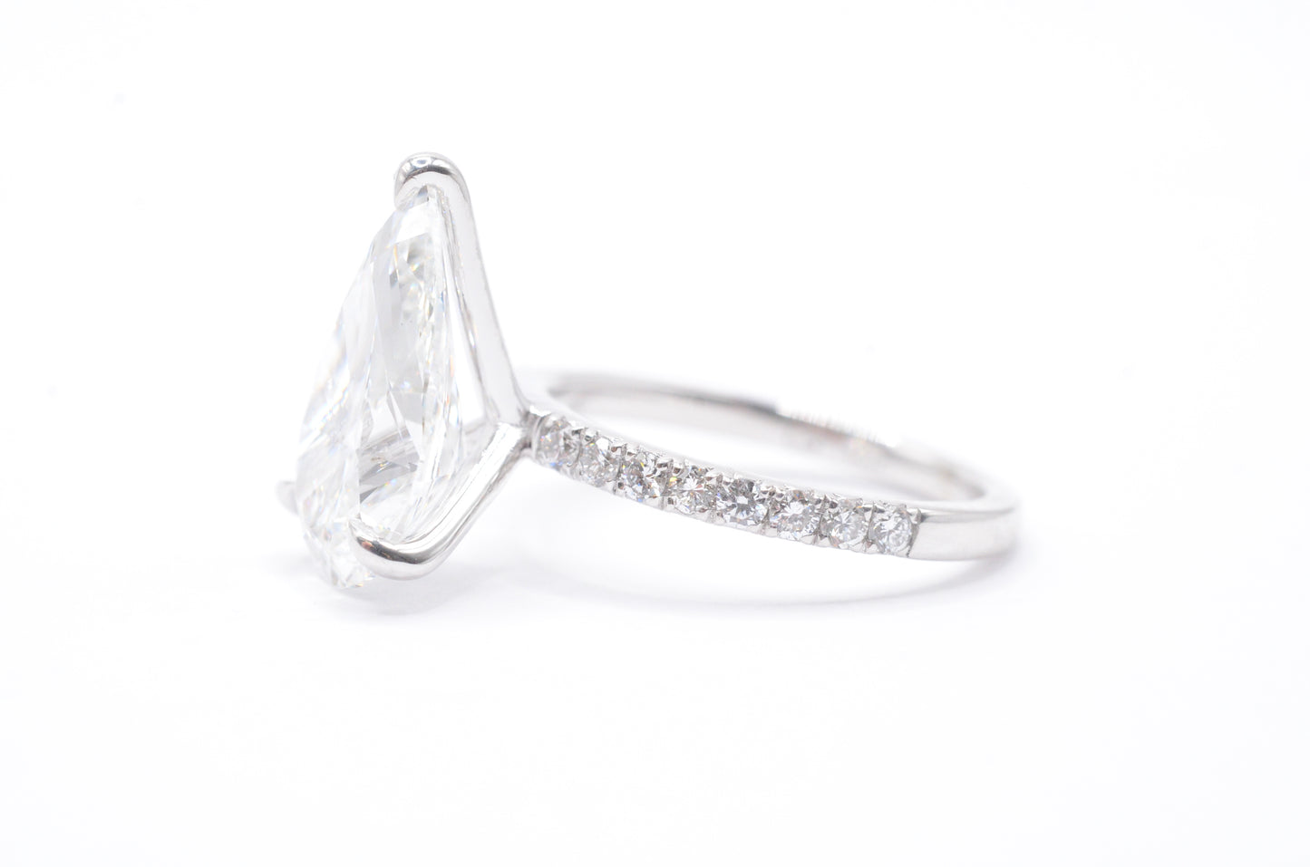 4ct pear shape lab diamond igi certified f color vs1 diamond mounting 14k white gold