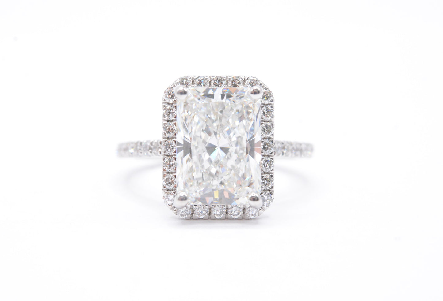 4ct radiant lab diamond center igi certified f color VS1 14k white gold halo mounting