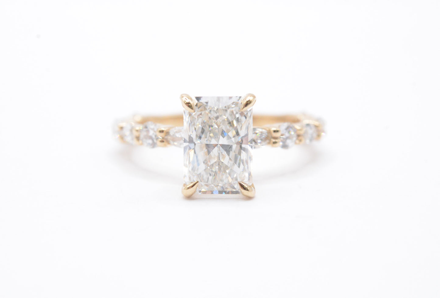 2ct radiant lab diamond center f color VS1 with alternating round/marquis diamond setting 14k yellow gold