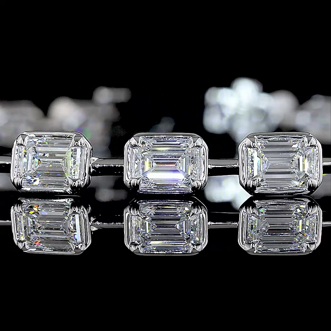 7.06 CTTW Emerald Lab Diamond Station Bracelet (E Color and VS2 Clarity)