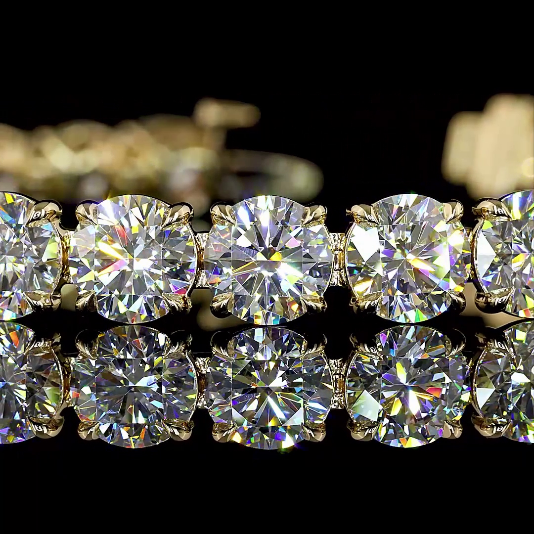 17.08 CTTW Round Lab Diamond Tennis Bracelet (F Color and VS1 Clarity)