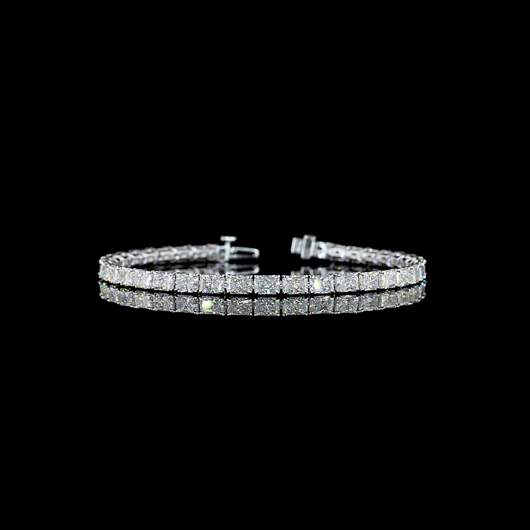 10.13 CTTW Radiant Lab Diamond Tennis Bracelet (E Color and VS Clarity)