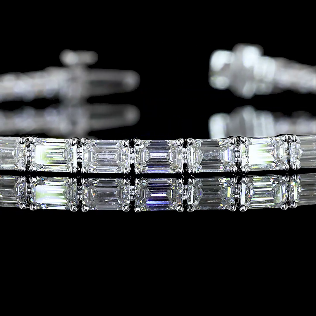 7.03 CTTW Emerald Lab Diamond Tennis Bracelet (D Color and VS1 Clarity)