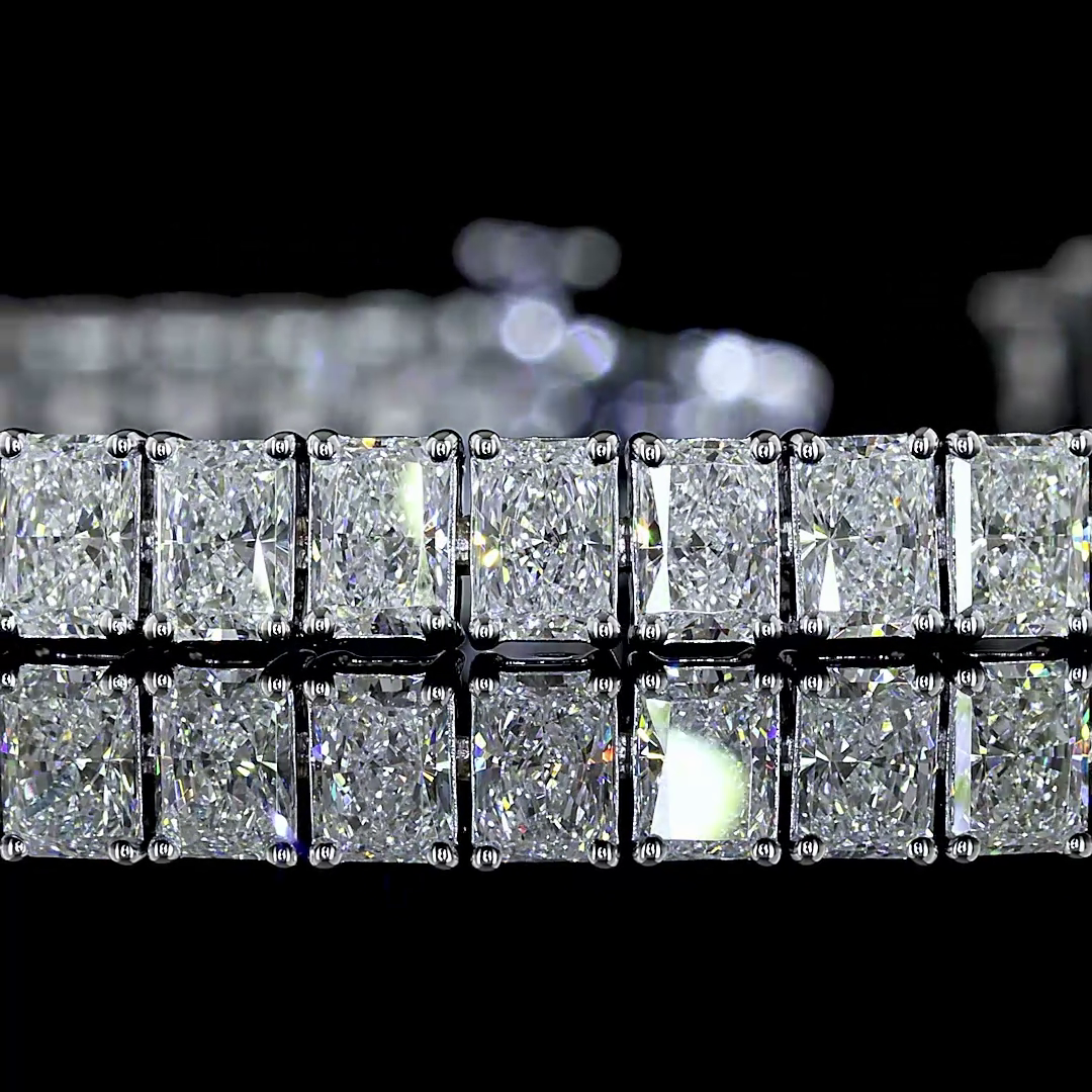 8.00 CTTW Radiant Lab Diamond Tennis Bracelet (E Color and VS Clarity)