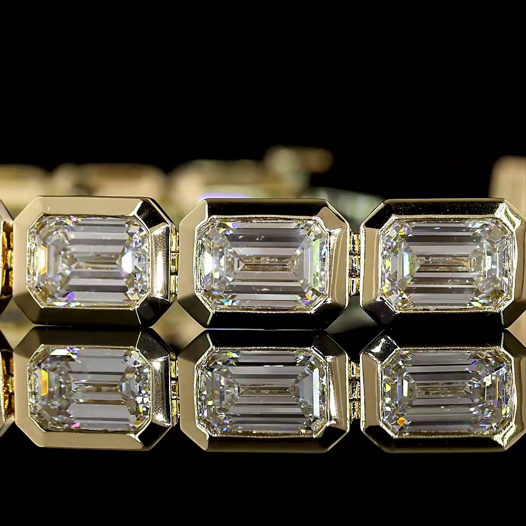 15.74 CTTW Emerald Lab Diamond Tennis Bracelet (E Color and VS1 Clarity)