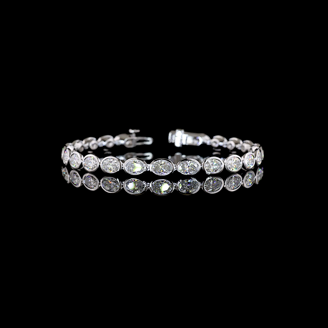 10.75 CTTW Oval Lab Diamond Tennis Bracelet (E Color and VS1 Clarity)