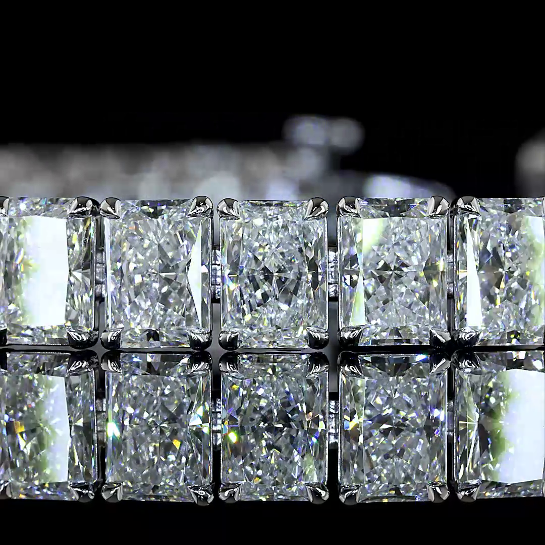 21.35 CTTW Radiant Lab Diamond Tennis Bracelet (E Color and VS1 Clarity)