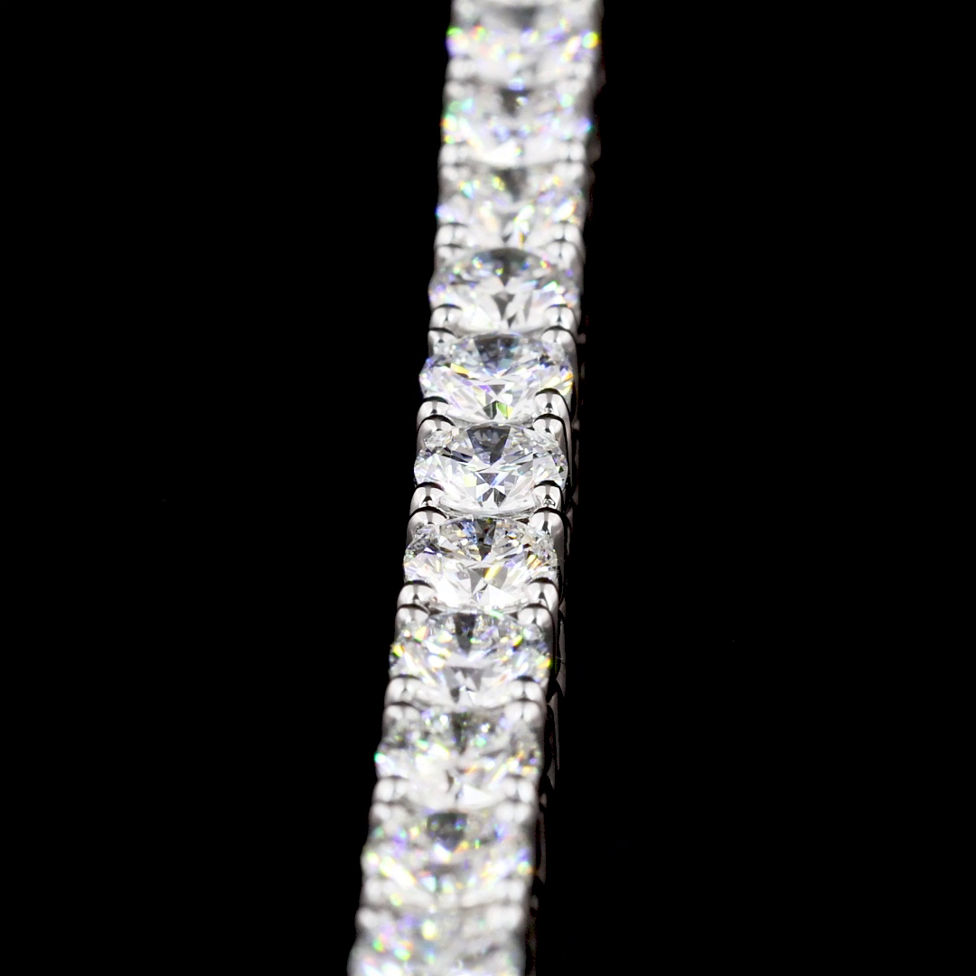 6.09 CTTW Round Lab Diamond Tennis Bracelet (F Color and VS2 Clarity)