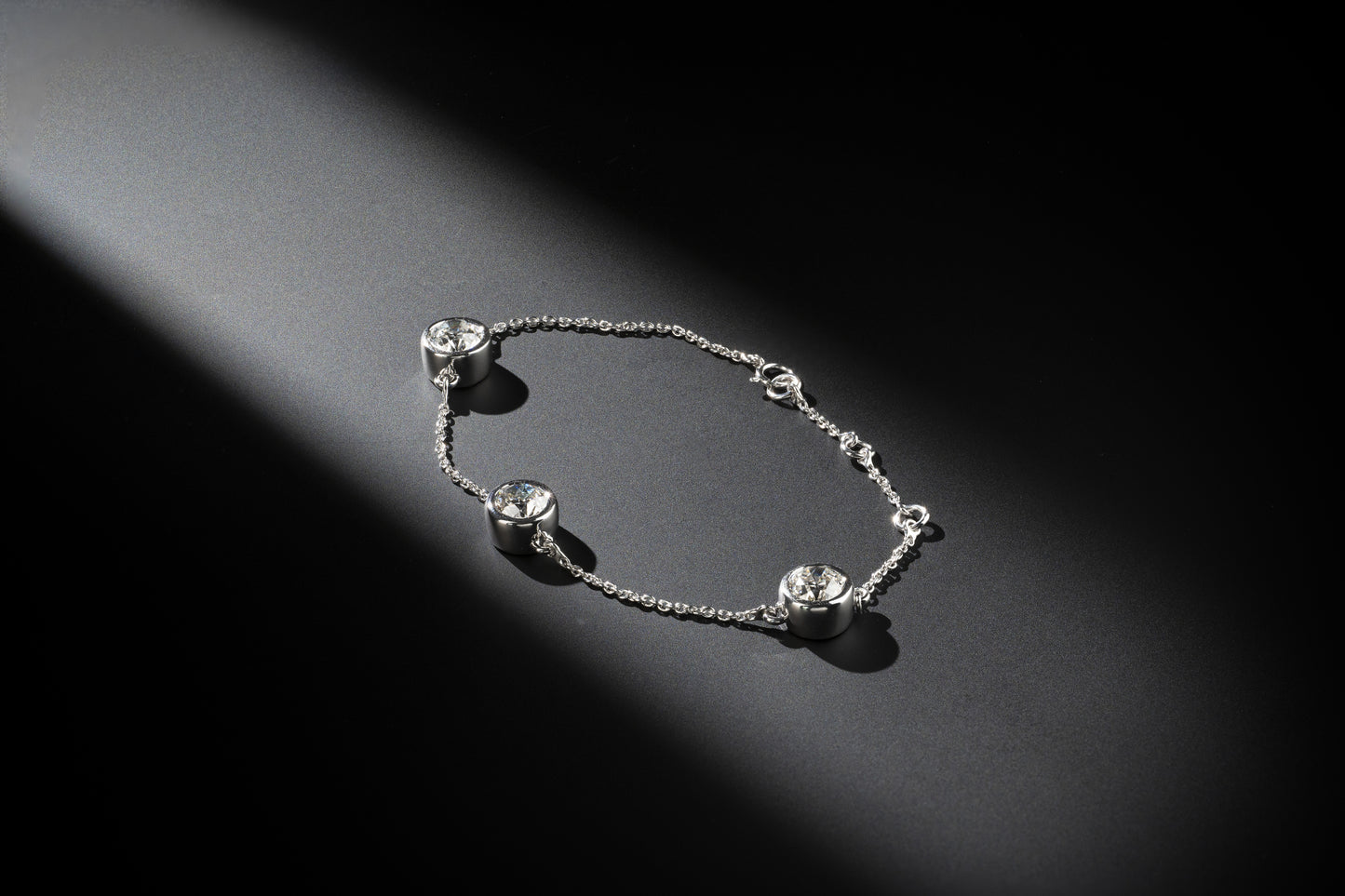 3.18 CTTW Old European Brilliant Lab Diamond Station Bracelet (D Color and VS1 Clarity)