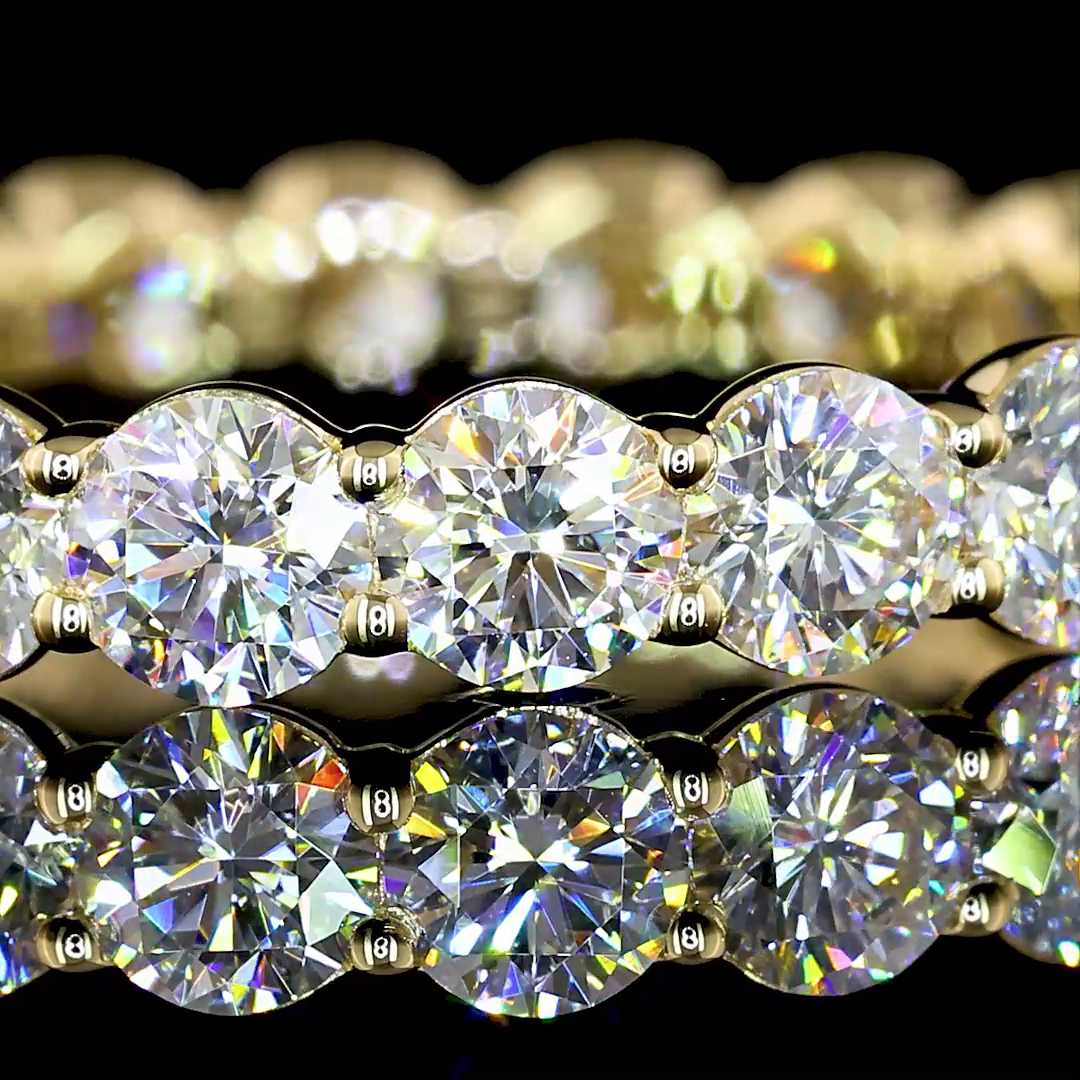 2.23 CTTW Round Lab Diamond Full Eternity Sz. 6 (E Color and VS Clarity)