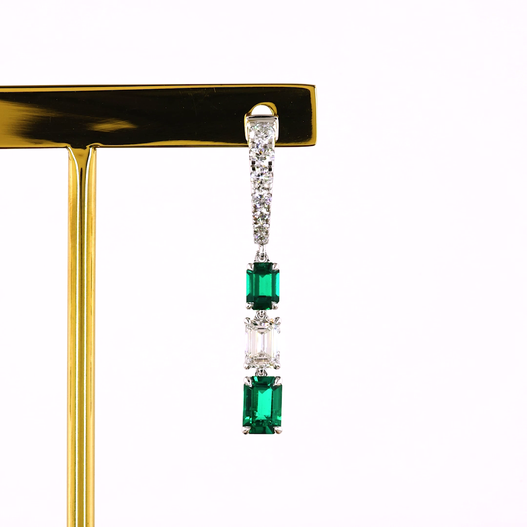1.36 CTTW Emerald Lab Diamond Hanging Earring (E Color and VS Clarity)