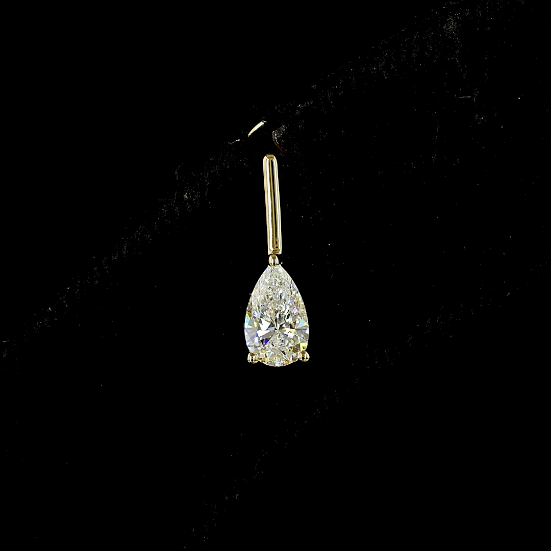 1.68 CTTW Pear Lab Diamond Hanging Earring (E Color and VS Clarity)