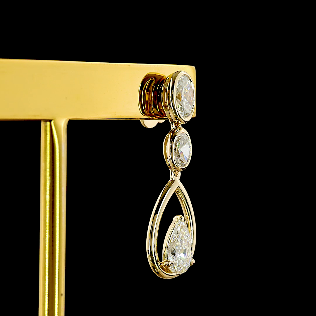 1.84 CTTW Pear Lab Grown Diamond Hanging Earring Size 25.1 (E Color and VS1 Clarity)
