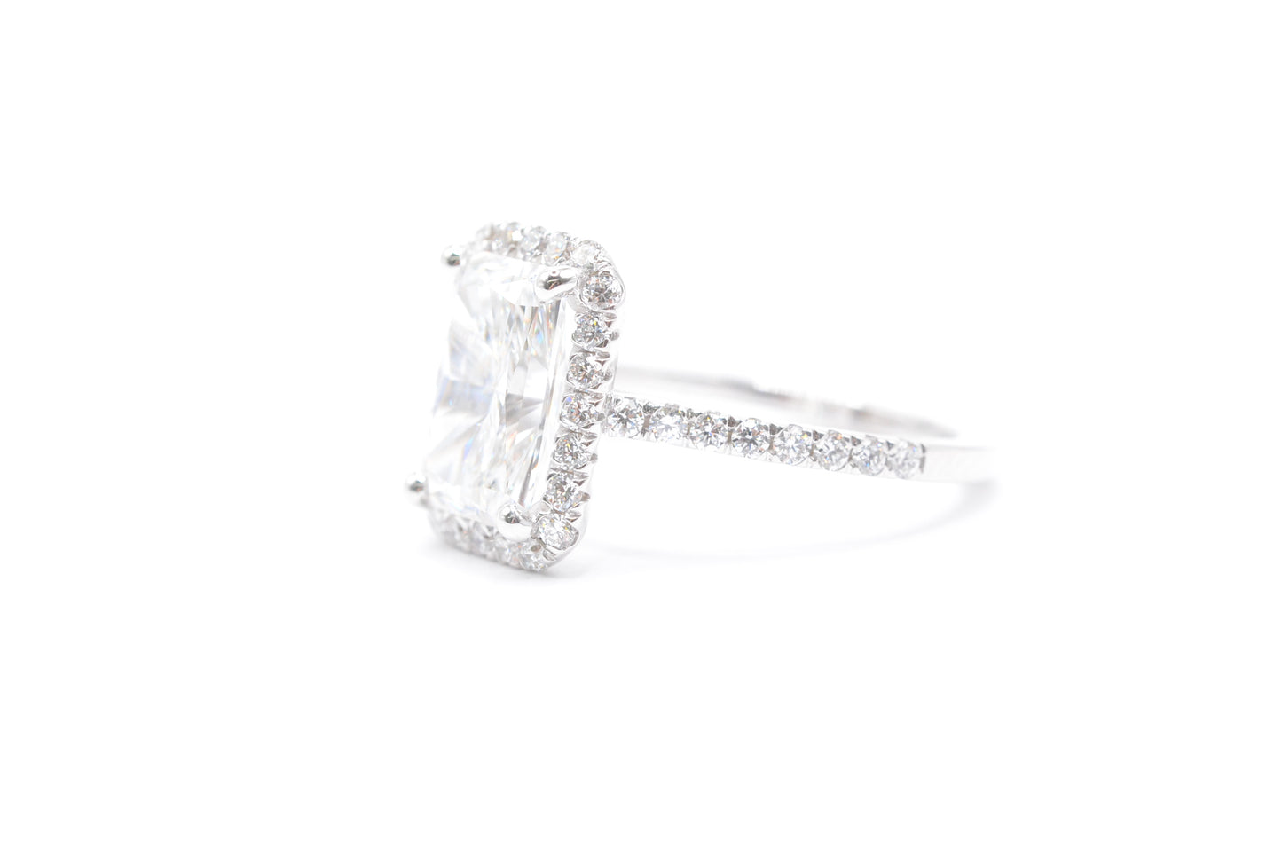 2.5ct radiant lab diamond center f color vs1 14k white gold diamond halo setting