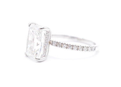 3ct radiant lab diamond center F color VS1 igi certified diamond pave mounting with accented under halo