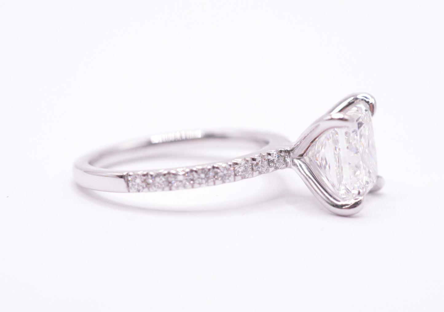 3ct princess lab diamond igi certified f color vs1 14k diamond setting.
