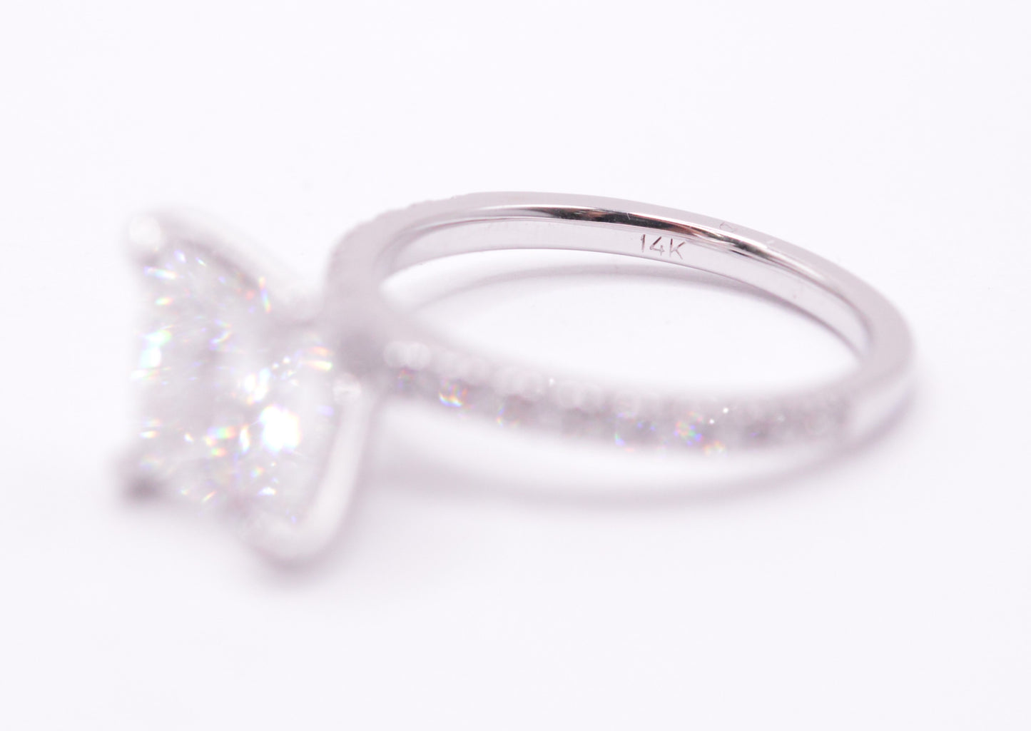 3ct princess lab diamond igi certified f color vs1 14k diamond setting.