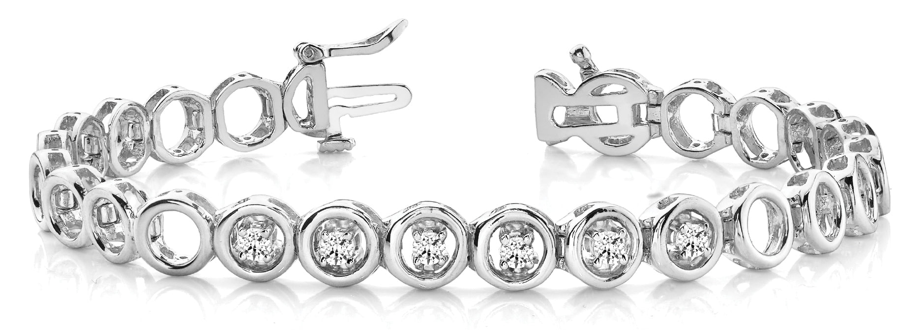 6-Stone Round Diamond Fashion Bracelet