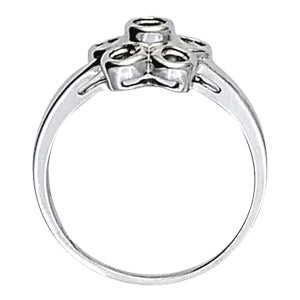 Multi-Diamond Fashion Ring in Precious Metal