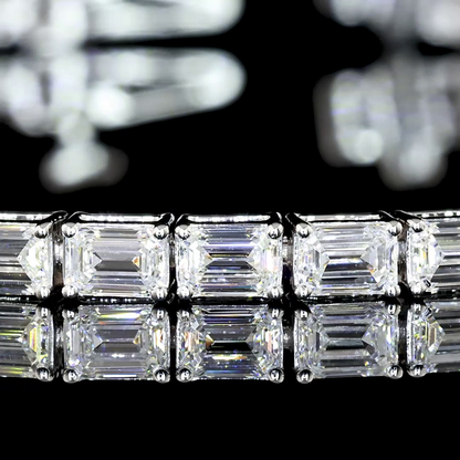 4.90 CTTW Emerald Lab Grown Diamond Tennis Bracelet 7" (E Color and VS2 Clarity)