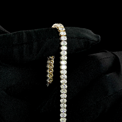 8.12 CTTW Oval Lab Diamond Tennis Bracelet (F Color and VS1 Clarity)
