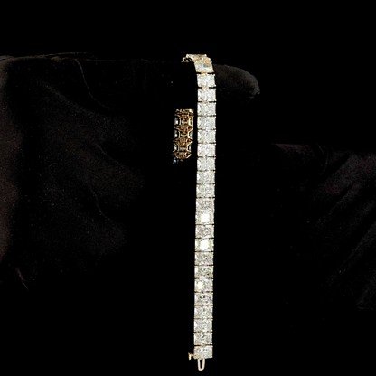 35.12 CTTW Radiant Lab Diamond Tennis Bracelet 7" 14k Yellow Gold (D Color and VS2 Clarity)