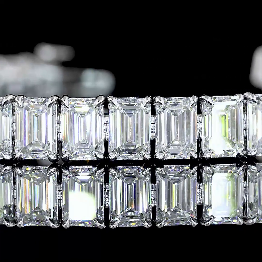 18.11 CTTW Emerald Lab Diamond Tennis Bracelet (E Color and VS Clarity)