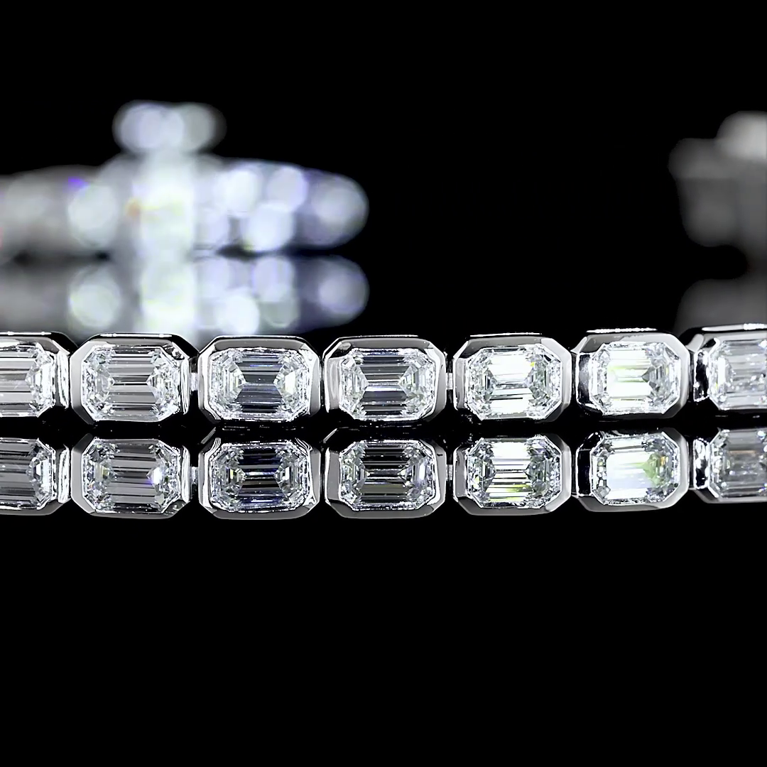 2.42 CTTW Emerald Lab Diamond Tennis Bracelet (E Color and VS Clarity)