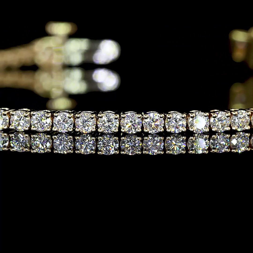 2.22 CTTW Round Lab Diamond Tennis Bracelet (E Color and VS Clarity)