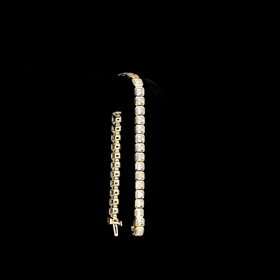 12.79 CTTW Emerald Lab Diamond Tennis Bracelet 7" (E Color and VS2 Clarity)