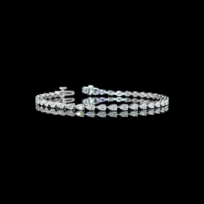 3.72 CTTW Pear Lab Diamond Tennis Bracelet (E Color and VS Clarity)