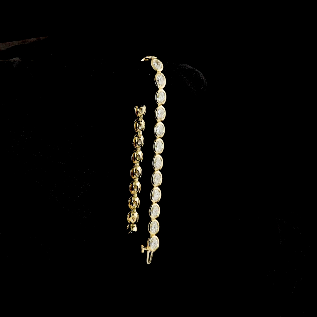 8.50 CTTW Oval Lab Diamond Tennis Bracelet (E Color and VS Clarity)
