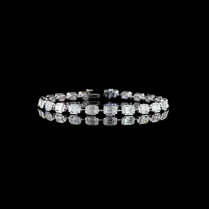 7.70 CTTW Emerald Lab Diamond Station Bracelet