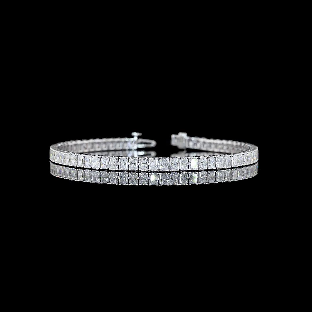 7.79 CTTW Radiant Lab Diamond Tennis Bracelet (E Color and VS2 Clarity)