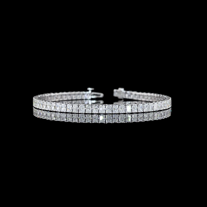 7.79 CTTW Radiant Lab Diamond Tennis Bracelet (E Color and VS2 Clarity)