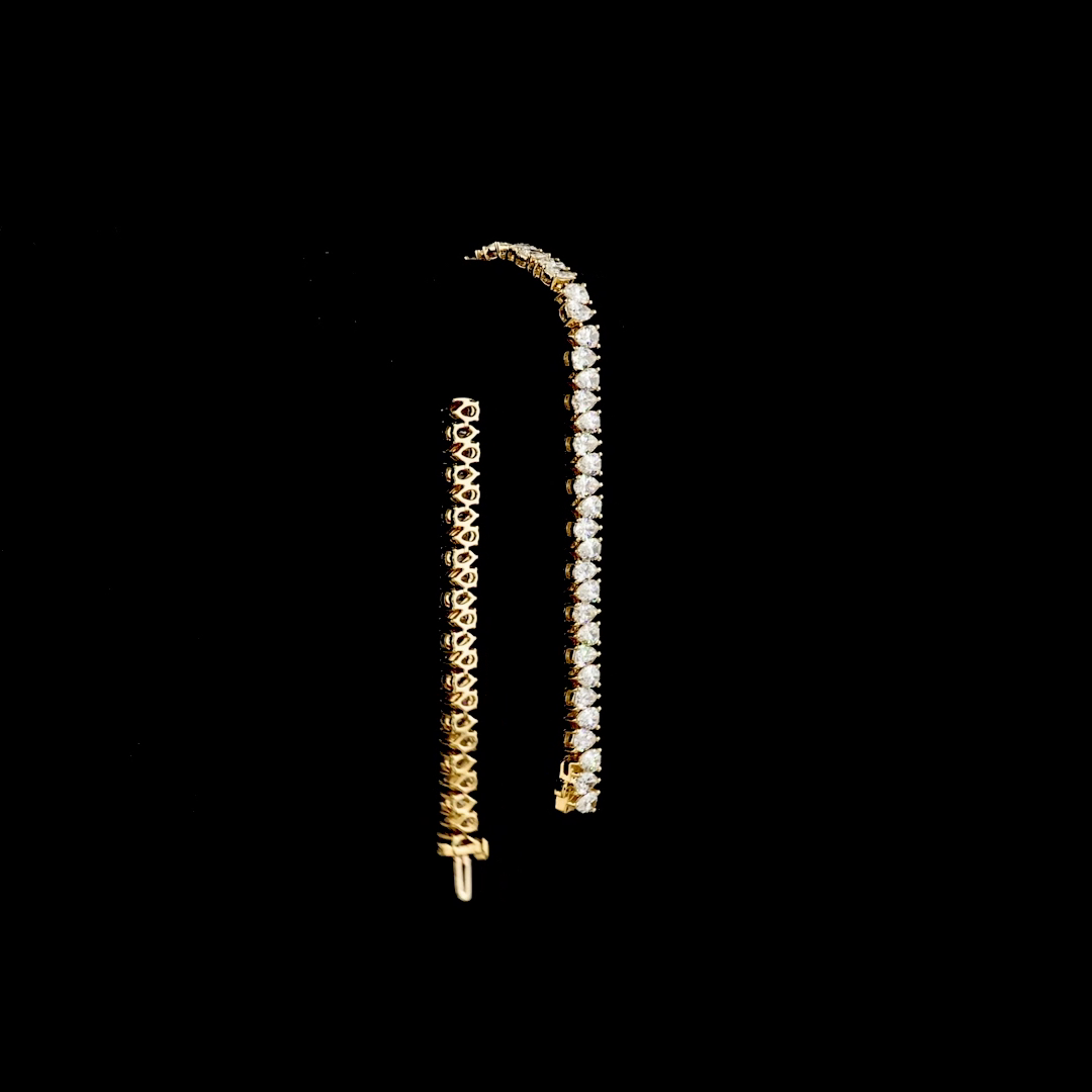 10.26 CTTW Pear Lab Grown Diamond Tennis Bracelet 7" (F Color and VS1 Clarity)