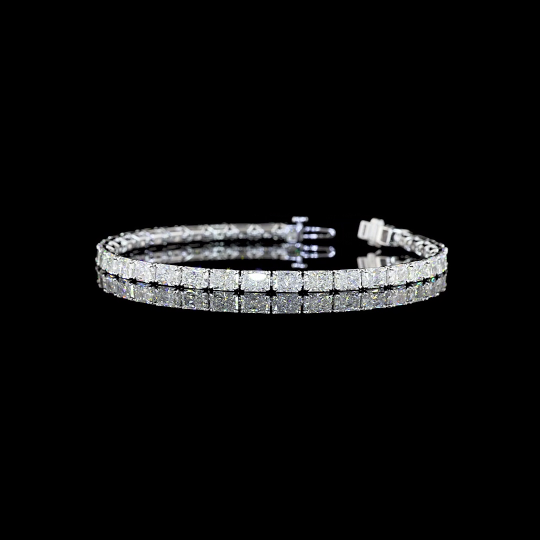 11.77 CTTW Radiant Lab Diamond Tennis Bracelet (E Color and VS Clarity)