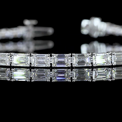 7.03 CTTW Emerald Lab Diamond Tennis Bracelet (D Color and VS1 Clarity)