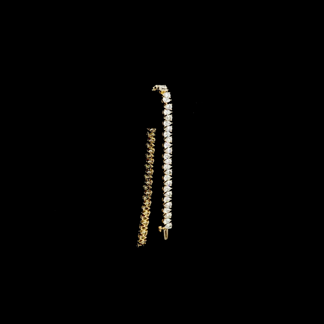 9.15 CTTW Pear Lab Grown Diamond Tennis Bracelet 7" (E Color and VS Clarity)