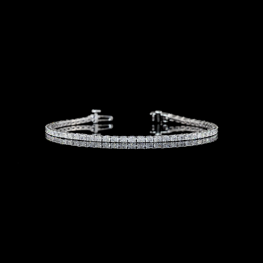 2.99 CTTW Radiant Lab Diamond Tennis Bracelet (E Color and VS Clarity)