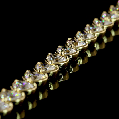 8.45 CTTW Heart Lab Diamond Tennis Bracelet (E Color and VS1 Clarity)