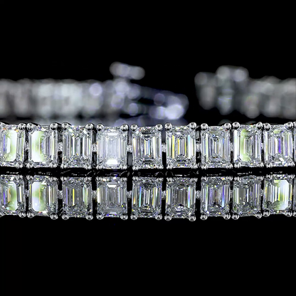 7.06 CTTW Emerald Lab Diamond Tennis Bracelet (E Color and VS Clarity)