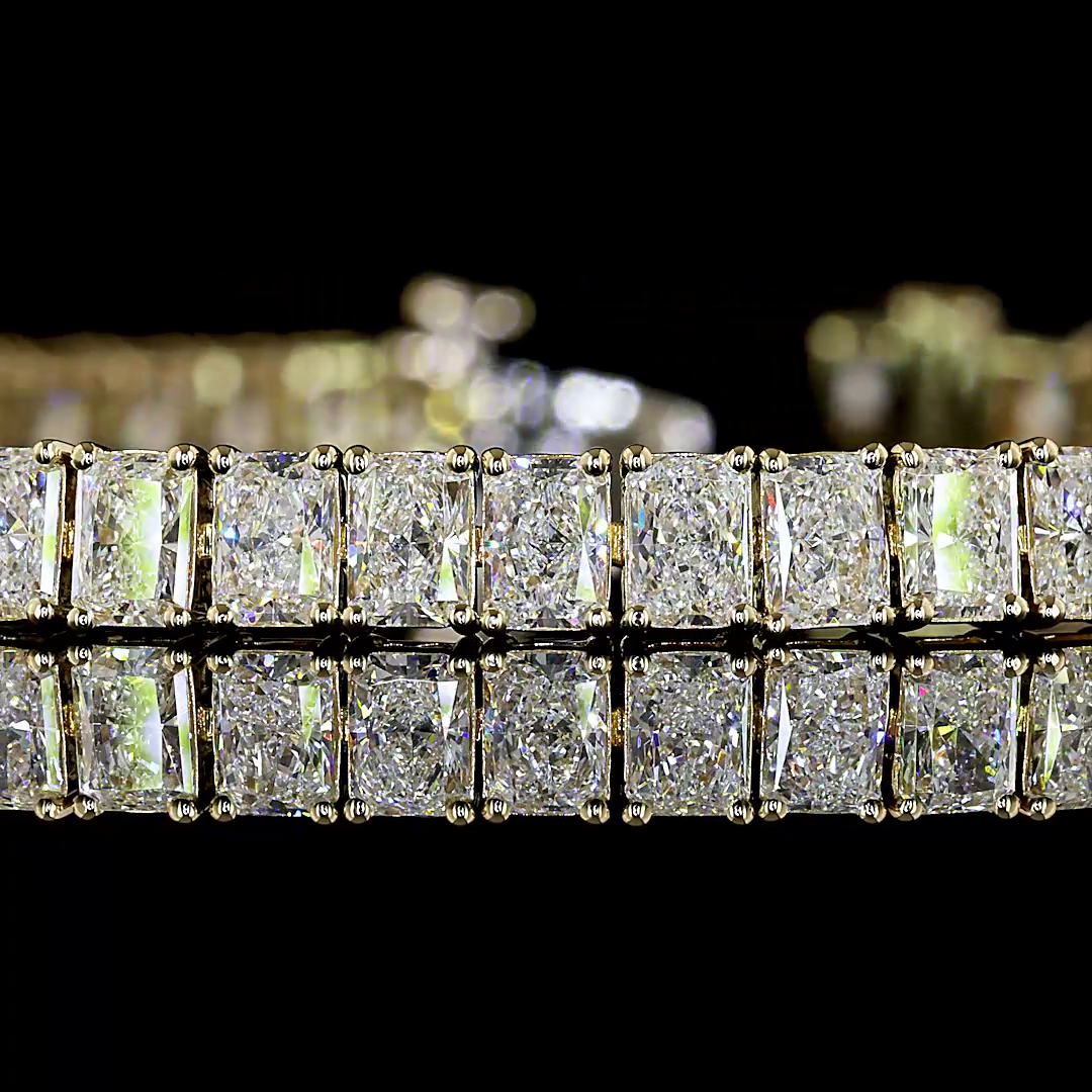 8.15 CTTW Radiant Lab Diamond Tennis Bracelet (E Color and VS Clarity)