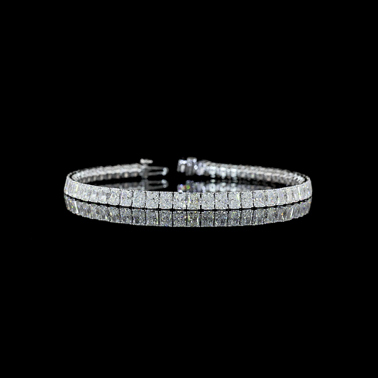 10.21 CTTW Radiant Lab Diamond Tennis Bracelet (E Color and VS Clarity)