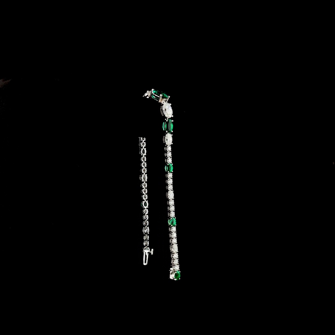 5.92 CTTW Oval Lab Diamond Riviera Bracelet (Green Emerald Color and VS1 Clarity)