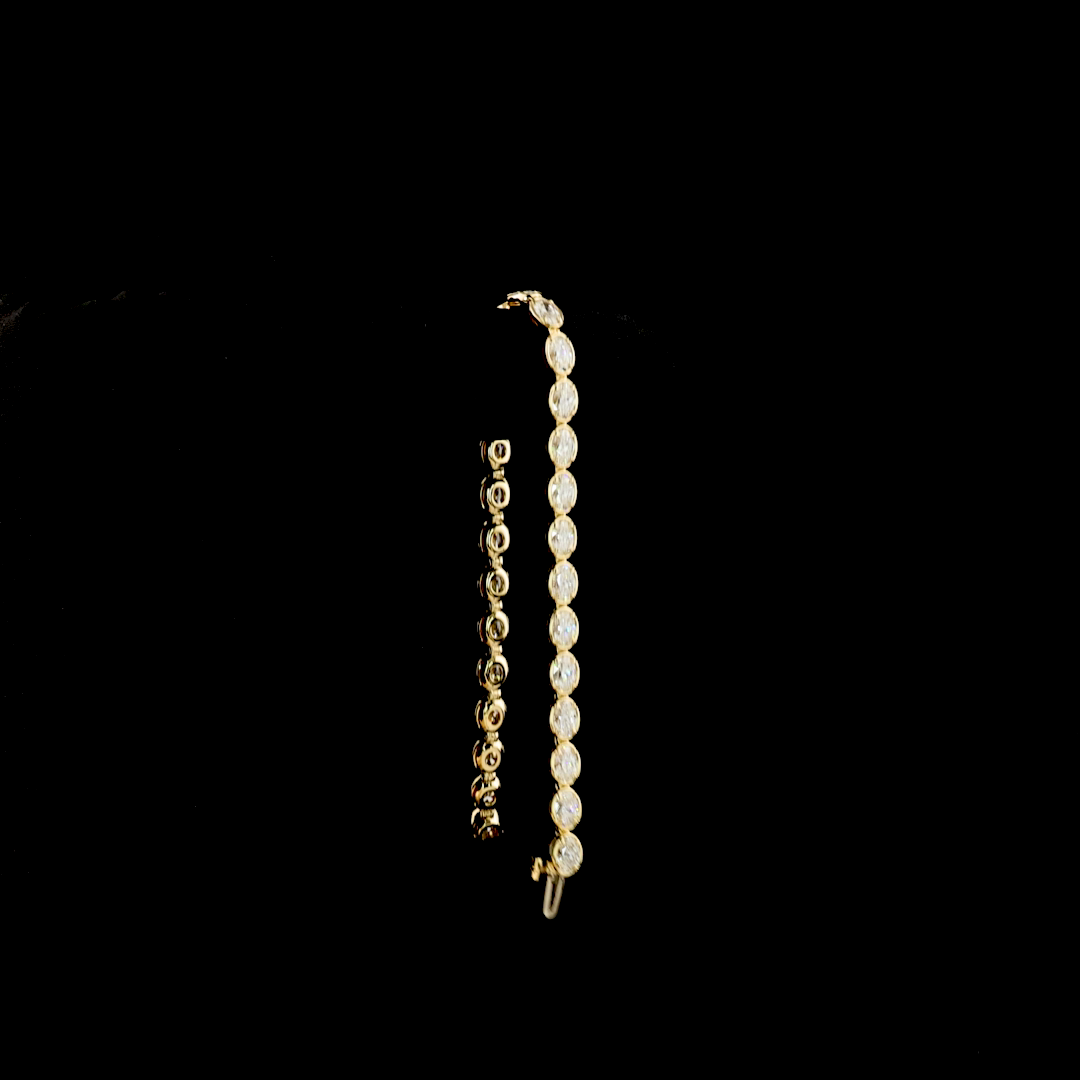 7.81 CTTW Oval Lab Diamond Tennis Bracelet (E Color and VS1 Clarity)