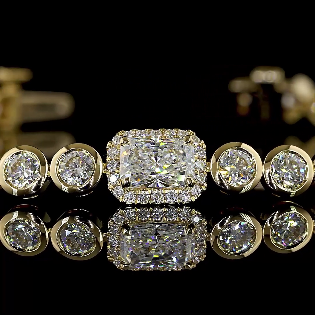 4.32 CTTW Round Lab Diamond Tennis Bracelet (E Color and VS Clarity)