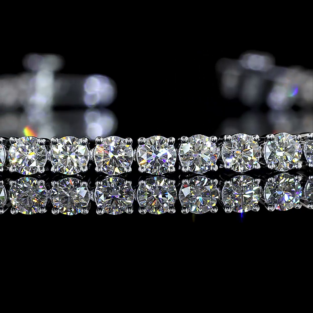 5.14 CTTW Round Lab Diamond Tennis Bracelet (E Color and VS Clarity)