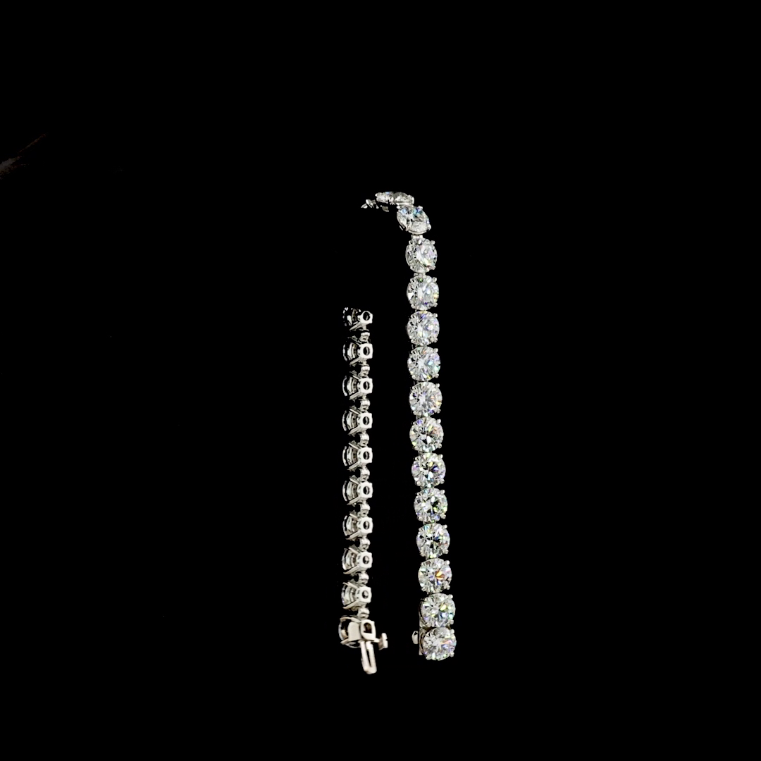 27.54 CTTW Round Lab Grown Diamond Tennis Bracelet 7" (E Color and VVS2 Clarity)
