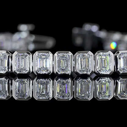 5.13 CTTW Emerald Lab Diamond Tennis Bracelet (E Color and VS Clarity)